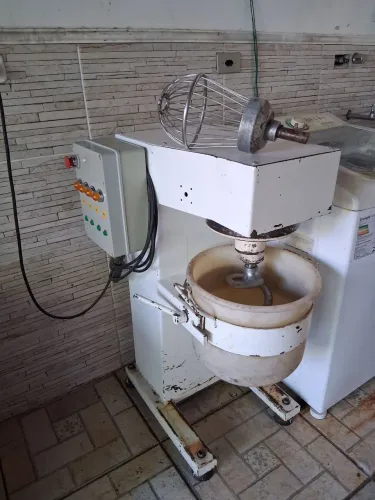 Batedeira industrial Hypo