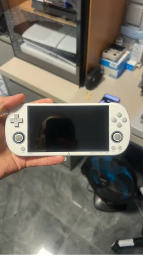 Trimui smart pro videogame 