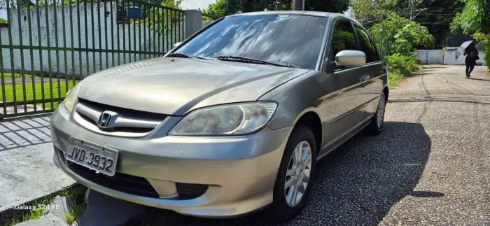 Honda Civic Sedan LX 1.7 16V 115cv Mec. 4P 2005