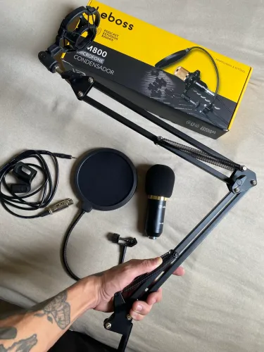 Microfone Condensador com suporte