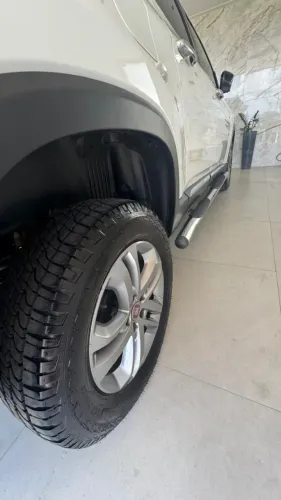 Fiat Toro Volcano 2.4 16V Flex Aut. 2020