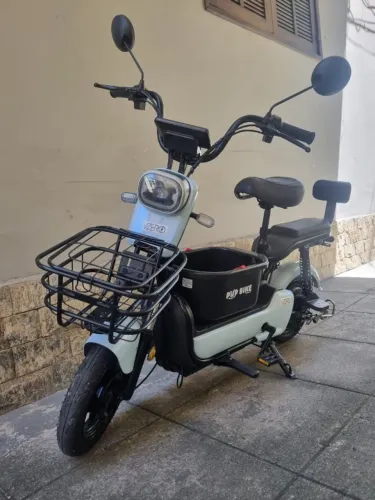 Bicicleta Elétrica Vzero Cool 800W - Seminova | Revisada na Autorizada | Cesto Pet 