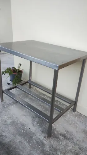 Mesa de inox