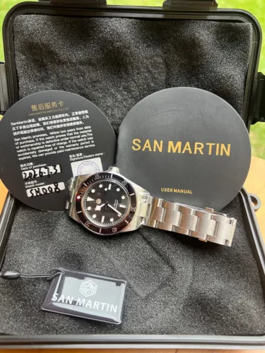 Relógio SAN MARTIN SN0008-GD NOVO NA CAIXA
