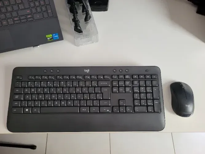 Combo Teclado e Mouse sem fio Logitech MK540 
