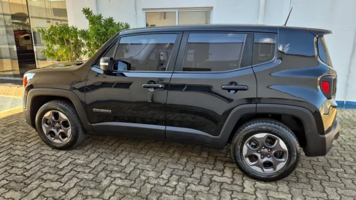 Jeep Renegade Sport 1.8 4X2 Flex 16V Mec. 2016
