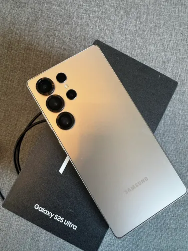 Samsung Galaxy S25 ultra, 512 GB. Impecável! Não troco!!!