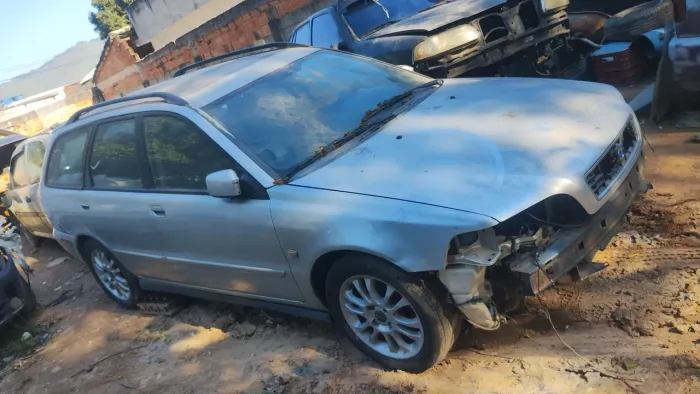 Volvo V40 T-4 2.0 Aut./mec. 2003