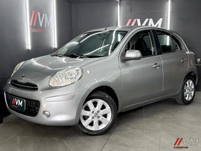 Nissan March SV 1.6 16V Flex Fuel 2013
