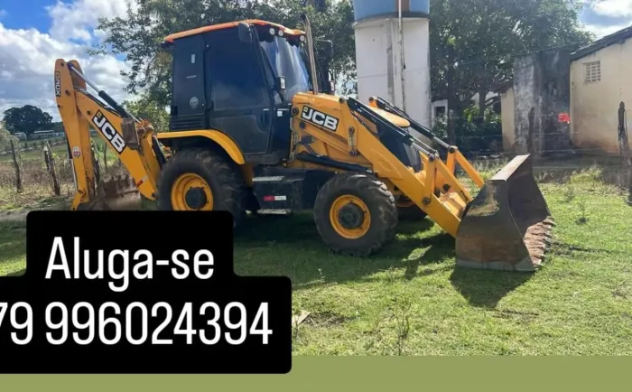 Máquina retroescavadeira jcb 