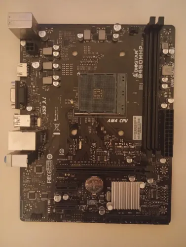 Placa mãe Biostar B450MHP