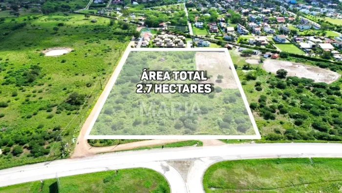 Área com 2,7 hectares as margens da BR 232 - Gravatá/PE!
