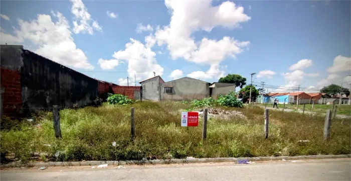 Terreno à venda em Vila arruda - SP