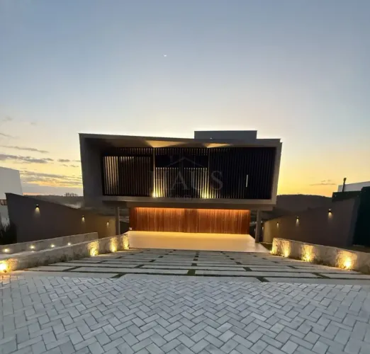 Imóvel para venda: Onde o Pôr do Sol é seu vizinho de parede.