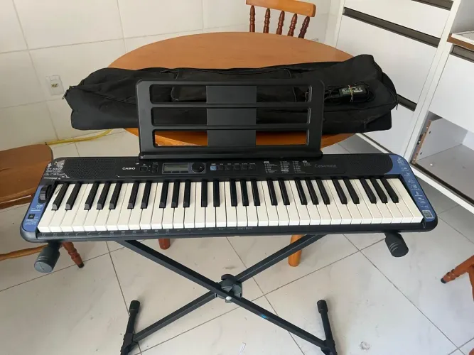 Casio CT S300 Impecável 
