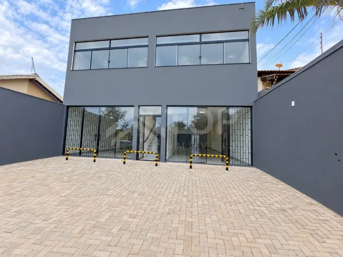 Salão Comercial para Alugar na Vila Prado, São Carlos