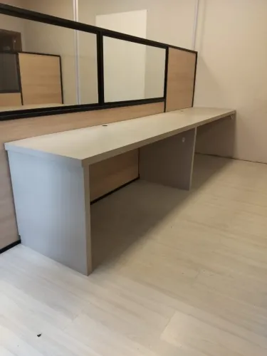 Mesa de escritório 3,54 comprimento por 0,70 de largura