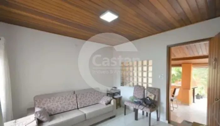 sobrado à venda no cambuci com 3 dorms.