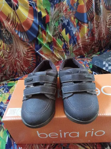 Sapato de couro para bebê 