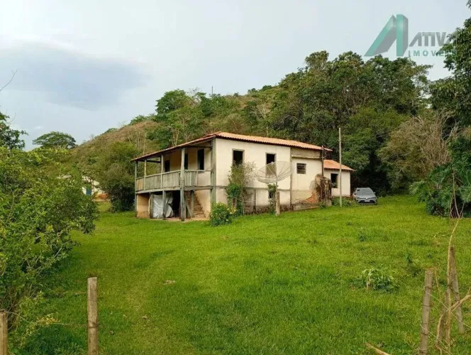Fazenda com 4 dormitórios à venda, 360000 m² por R$ 1.800.000,00 - Alvinopolis - Alvinópol