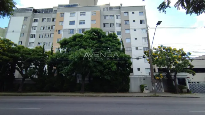 APARTAMENTO com 2 dormitórios à venda com 75.25m² por R$ 320.000,00 no bairro Capão Raso -