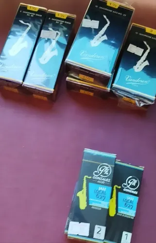 PACOTE DE PALHETAS DE INSTRUMENTOS DE SOPRO
