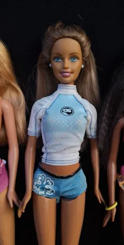Barbie Cali Girl Surfista