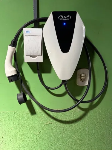Estação de Carregamento Elétrico Auto 