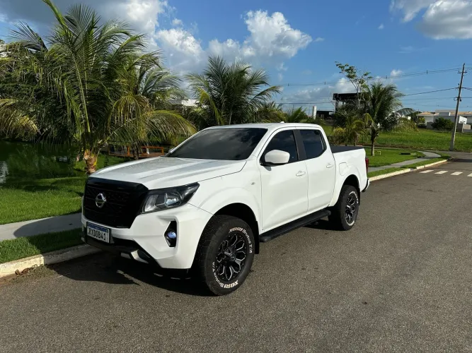 Nissan Frontier S CD 4X4 2.3 TB Diesel Mec. 2023