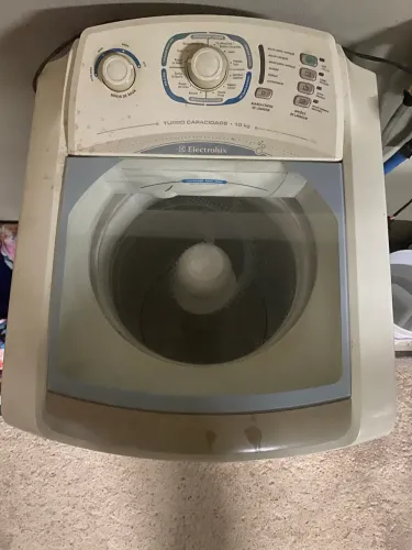 Máquina Eletrolux 10 kg
