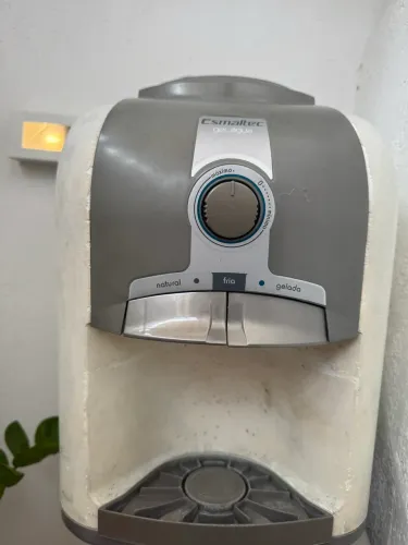 Gelagua esmaltec 
