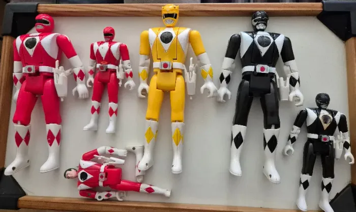 02 Combos c/ Bonecos Power Rangers 14/21cm-Vira Cabeça + Bonecos Homem Aranha e Outros.