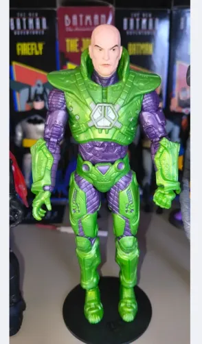 Bonecos Cheeth e Lex Luthor 