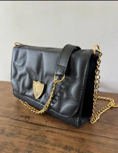 bolsa transversal preta com strass