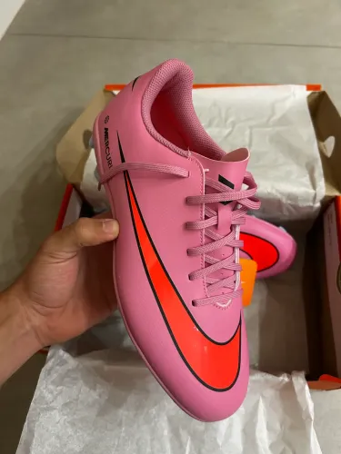 Chuteira Nike Campo
