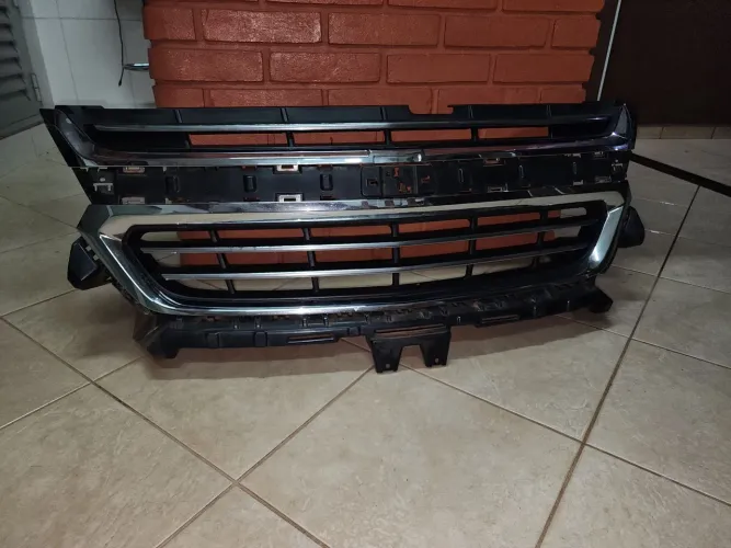 GRADE FRONTAL S10 LTZ 2017