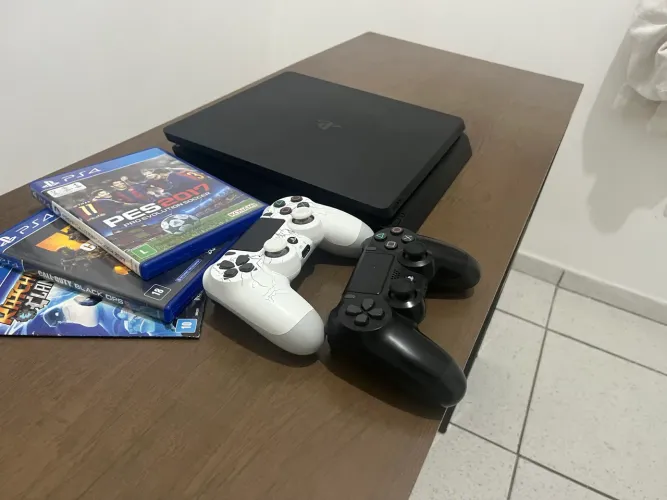 PS4 Slim