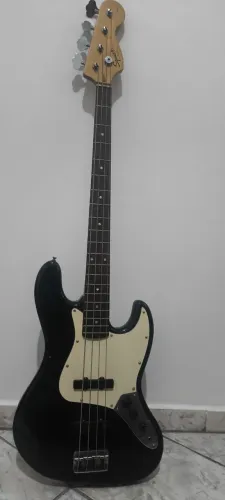 Baixo jazz bass squier affinity 4 cordas