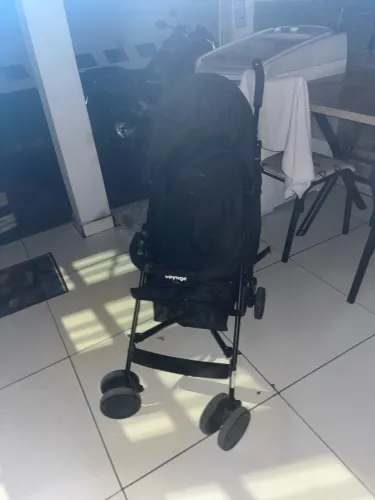 Carrinho de bebê Voyage