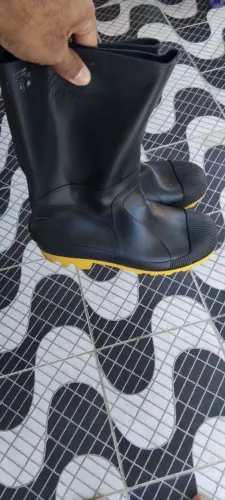 Bota de borracha 