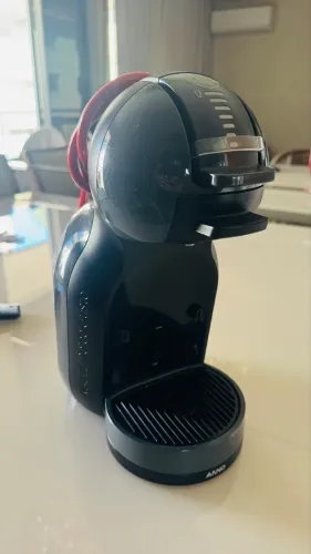 Cafeteira Nescafé DolceGusto 220v