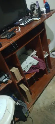 Móveis a venda rack 150 pra buscar no Teixeirão