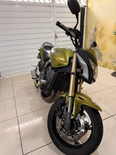 Hornet 600