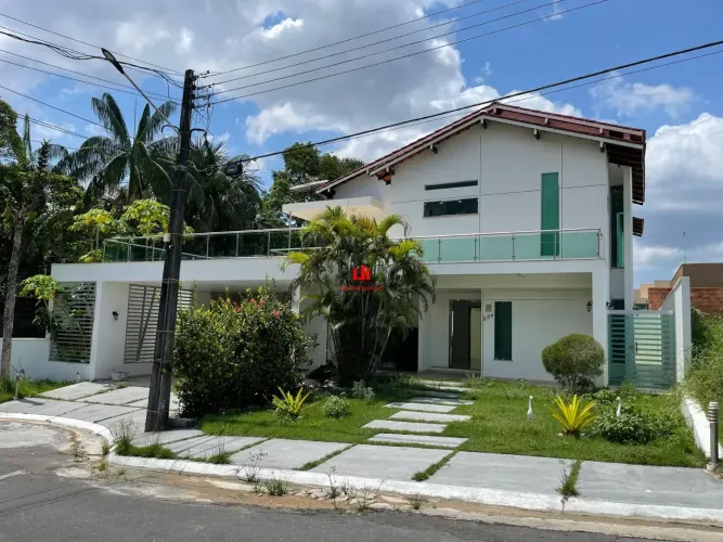 Residencial Tapajós/ 03 Suítes/ Piscina/ Churrasqueira!