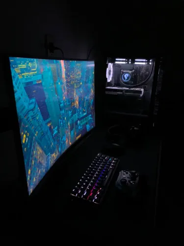 PC GAMER / i5 de 14ª geração + RTX 4060 Ti | Pronto para jogar e trabalhar