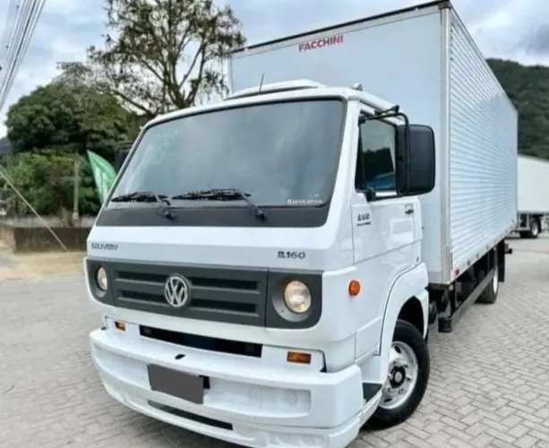 VW 8.160 BAÚ SECO ANO 2016.