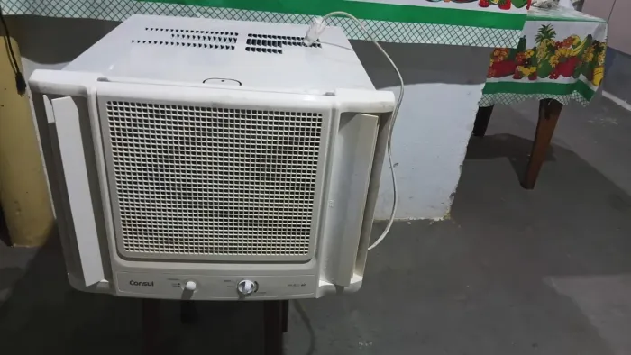 Ar condicionado Consul 7500 btu energia 110 v