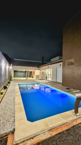 Casa ampla no taveiropolis!