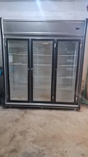 Frizzer 3 portas