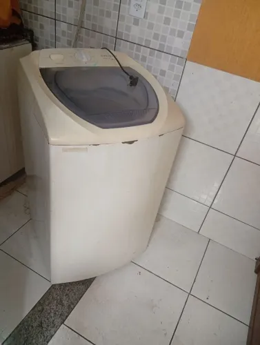Vendo máquina de lavar roupa 6kg (com defeito)